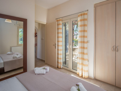 YOUR MEMORIES HOTEL & APARTMENTS