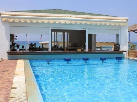 Yria Beach Hotel