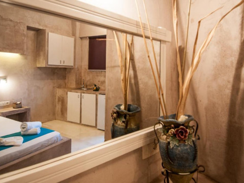 ZANTE NEST STUDIOS AND APARTMENTS