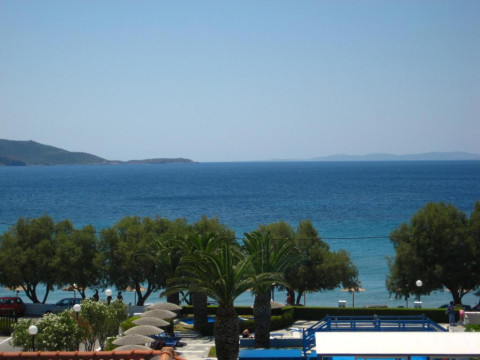 Hotel Zefiros Beach