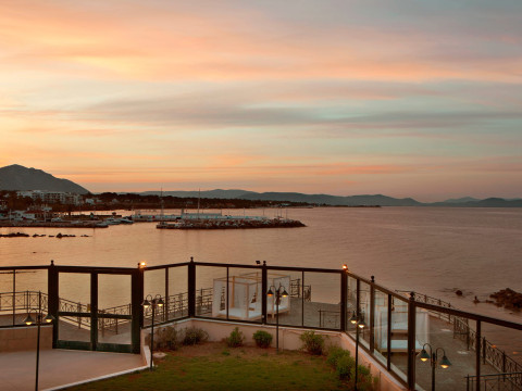 Zeus Essence Ramada by Wyndham Athens