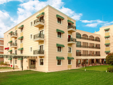 Zeus Essence Ramada by Wyndham Athens