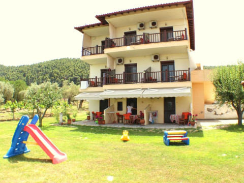 Zisios Studios