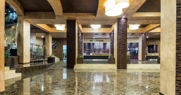 Kriss Hotel 