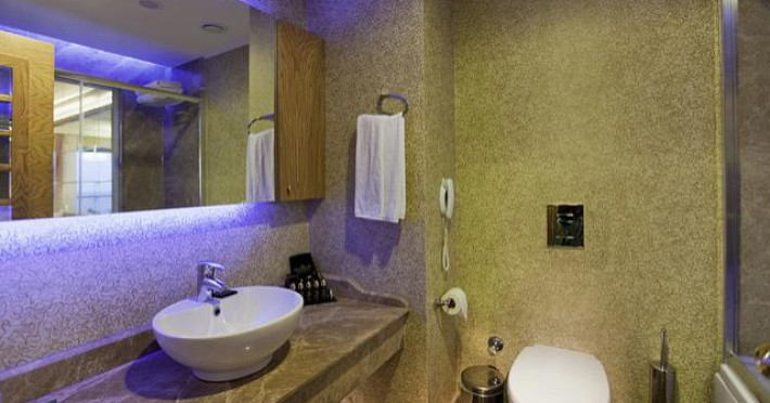 Granada Luxury Resort Okurcalar