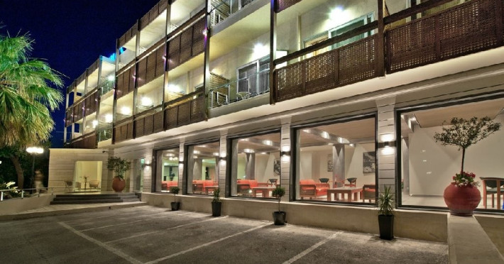 MINOS HOTEL