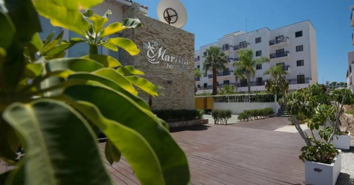 Marlita Beach Hotel Apartments