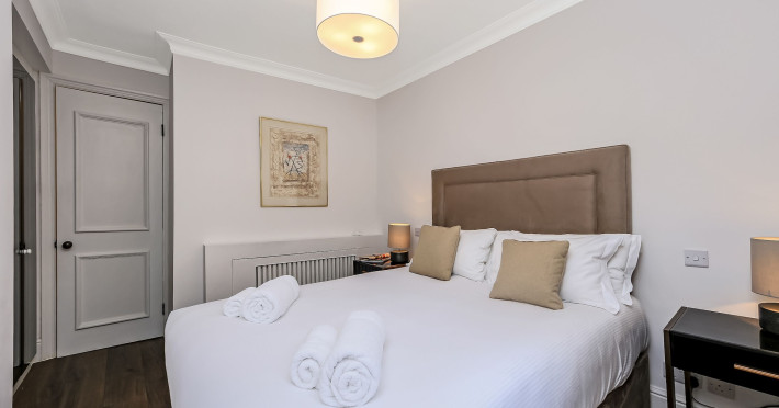 10-curzon-street-by-mansley-serviced-apartments-23f2cb304a69e8b7.jpeg