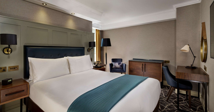 100-queens-gate-hotel-curio-collection-by-hilton-4f85f680625e83c1.jpeg