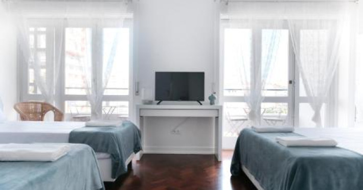 4u-lisbon-suites-guesthouse-vii-airport-f49b9f7c1500c0cf.jpeg
