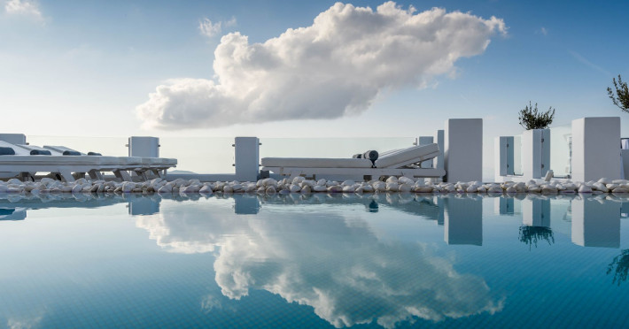 above-blue-suites-9f441bb78f9fd5e2.jpeg