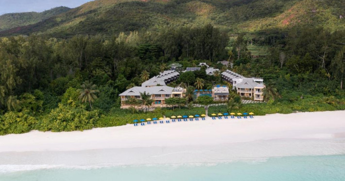 acajou-beach-resort-9daf3c4297a084f9.jpeg
