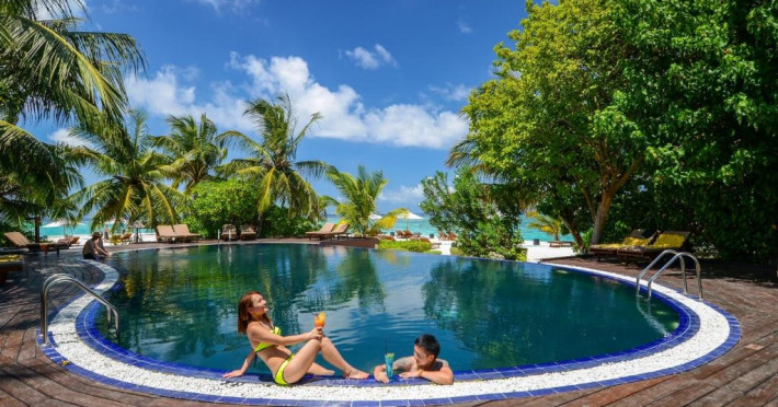 Adaaran Prestige Vadoo Resort