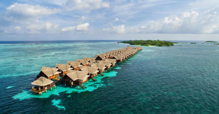 adaaran-select-huduran-fushi-resort-f63b99904779e9ad.jpeg