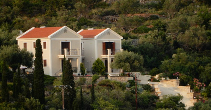 adastra-ithaca-luxury-suites-850c188f6d946db6.jpeg