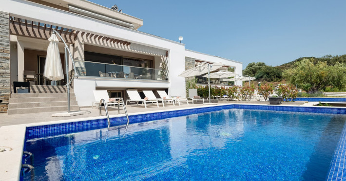 afisia-luxury-villas-51f4531ab8a84064.jpeg