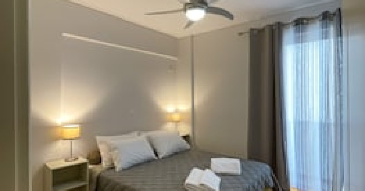 agelikis-athens-centre-2bdrm-and-parking-e2ea8da5461a9e9d.jpeg