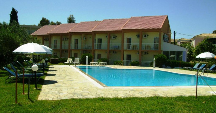 Aggelos Family Hotel