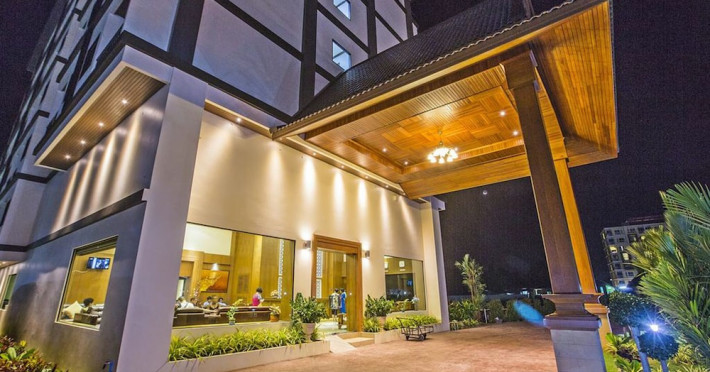 airport-resort-and-spa-a47544b2c35a6da8.jpeg