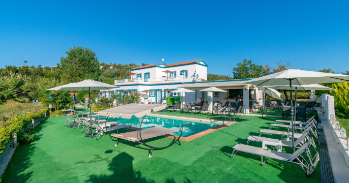 akis-villa-studios-apartments-with-pool-8e67a28ecc29db70.jpeg