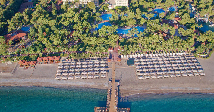 THE LESANTE LUXURY HOTEL & SPA