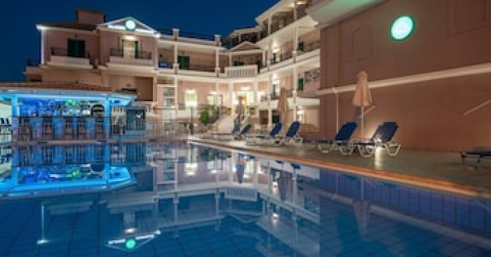 alamis-hotel-and-apartments-zakynthos-1479dd93dc972301.jpeg