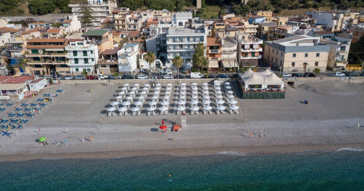 albatros-beach-hotel-d8ba0ad36e378806.jpeg