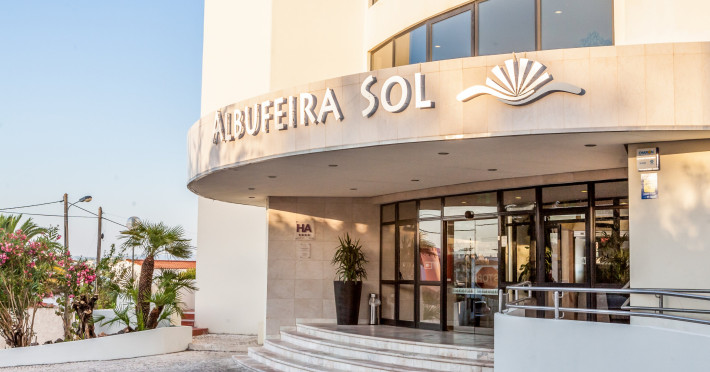 albufeira-sol-hotel-apartamento-amp-spa-f0dd353e8af3dd9e.jpeg