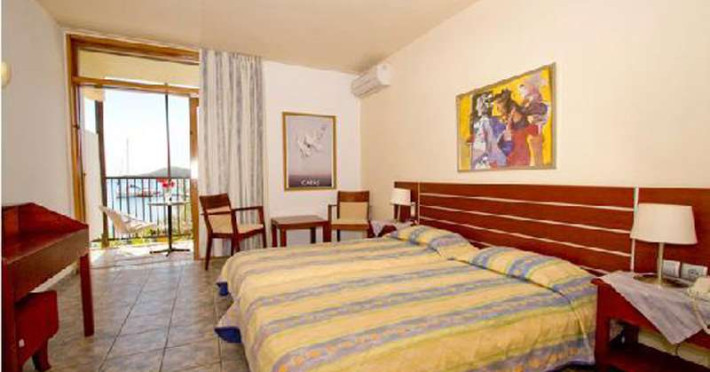 alkyon-hotel-0480f9a65dd02b2a.jpeg