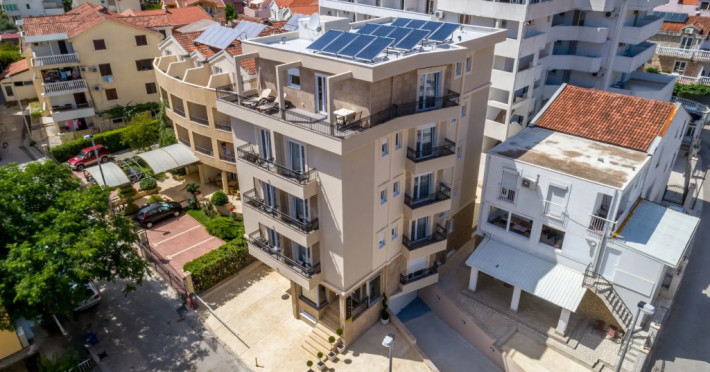 almare-apartments-budva-1be239c47a682160.jpeg