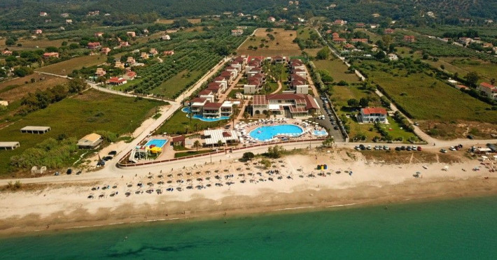 almyros-beach-resort-spa-c9ca5d323515eb21.jpeg