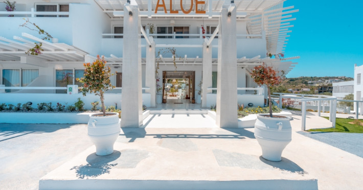 aloe-hotel-f372e6b8f5f782ba.jpeg