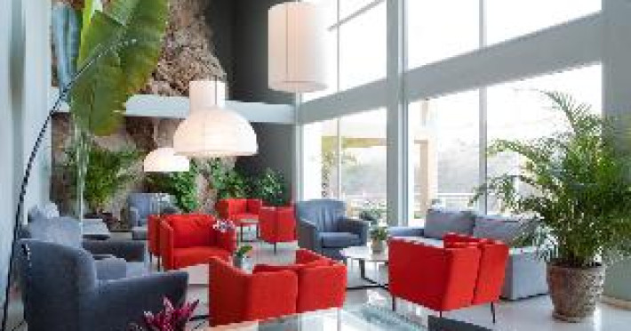 altamadores-hotel-cf2ab11eb6c05fd3.jpeg