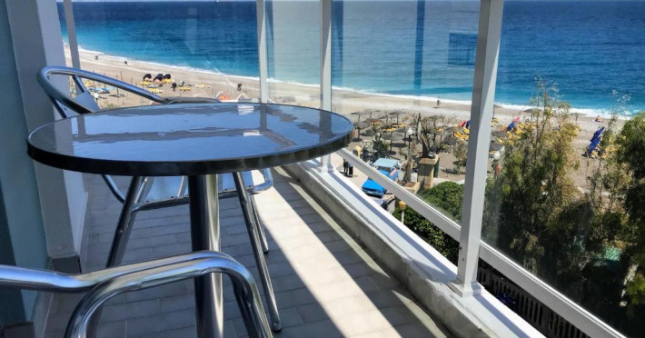 amalia-sea-hotel-4ac377253b43b23c.jpeg
