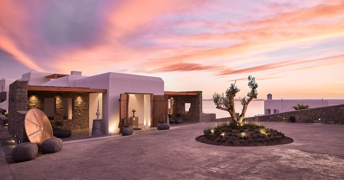 amazon-mykonos-resort-spa-60918e8ff2c66c3c.jpeg