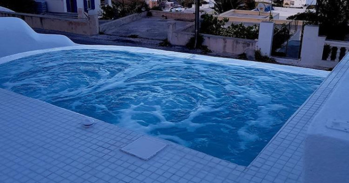 amera-suites-88ca21c0d1b9adb6.jpeg