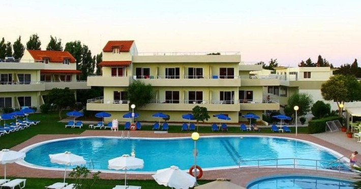 amira-hotel-b309c412f63218d4.jpeg
