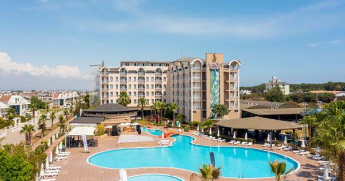 amon-hotels-1897a41cc9e332db.jpeg