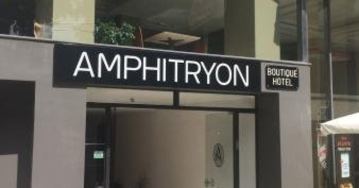 Amphitryon Boutique 