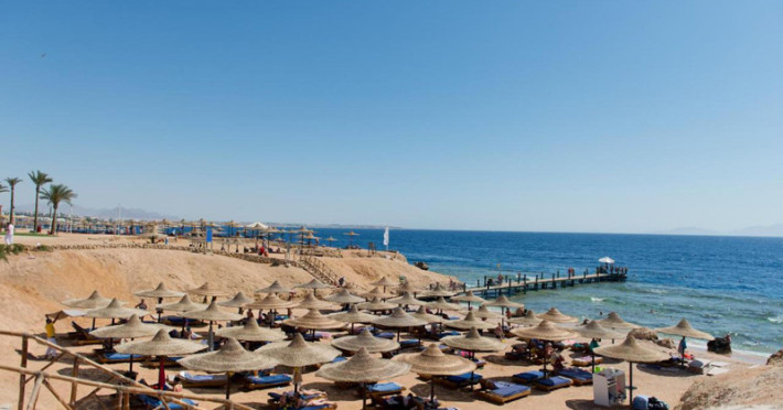 amphoras-beach-5970a7555e7adb63.jpeg