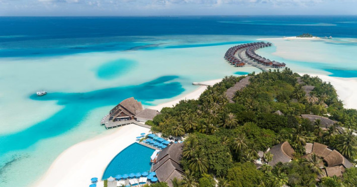 anantara-dhigu-maldives-resort-b4dcca68ef783bf8.jpeg