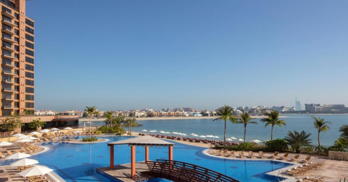 andaz-dubai-the-palm-7b504c19ad91dcaa.jpeg