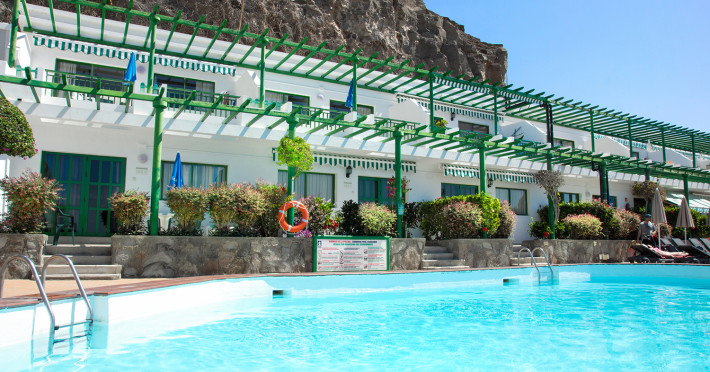 apartamentos-los-veleros-90fcb25b3ca007b1.jpeg
