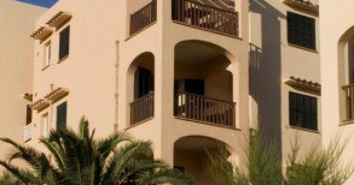 apartamentos-playa-ferrera-4ee3b49cf7742b6b.jpeg