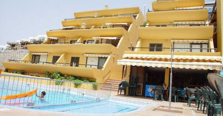 apartamentos-roslara-1a3d91fa22b86d79.jpeg