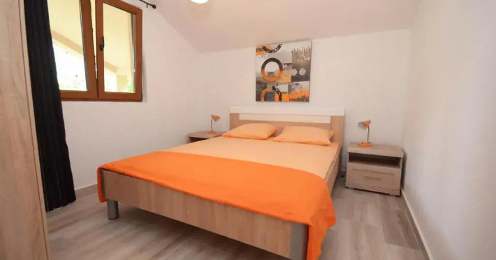 apartmani-mizdrak-4d548311790a6082.jpeg