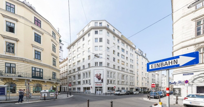 apartment-vienna-seilerstattergasse-1773fc2552fdbdd1.jpeg