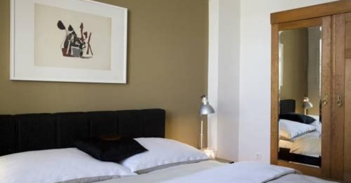 apartments-am-brahmsplatz-f8f3518e7e10bbf0.jpeg