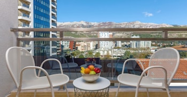apartments-krug-de167b3bf3e61a34.jpeg
