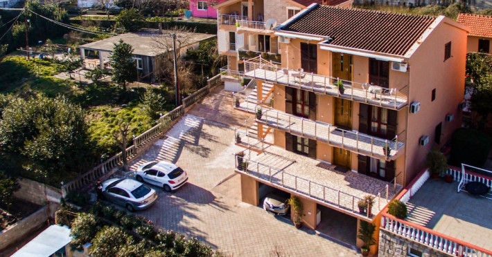 apartments-markovic-0fd6a0bcdc0bf7bc.jpeg